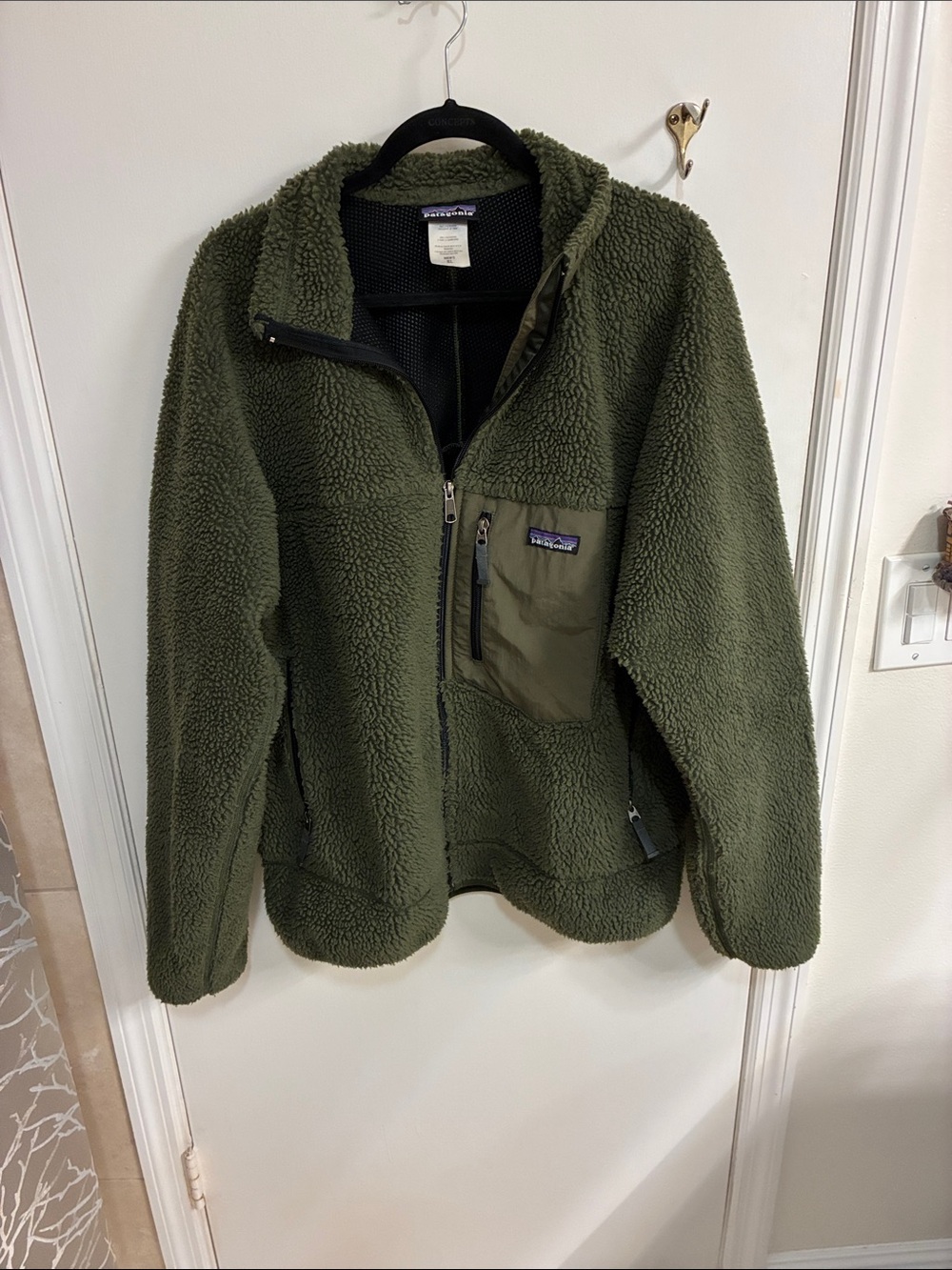 Patagonia Vintage Olive Green Fleece Jacket with Chest Pocket Sz XL